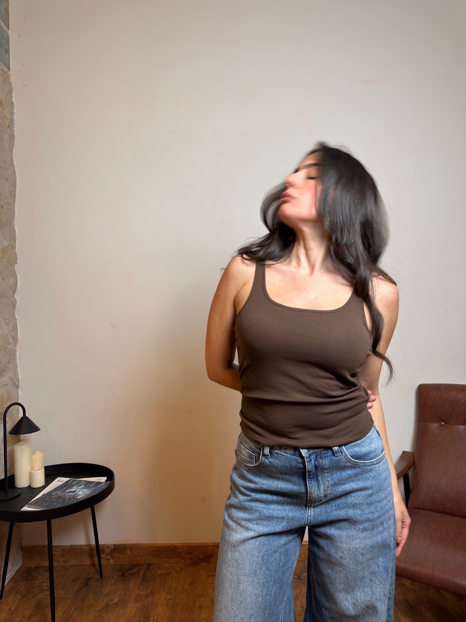 Tank top with molded cups